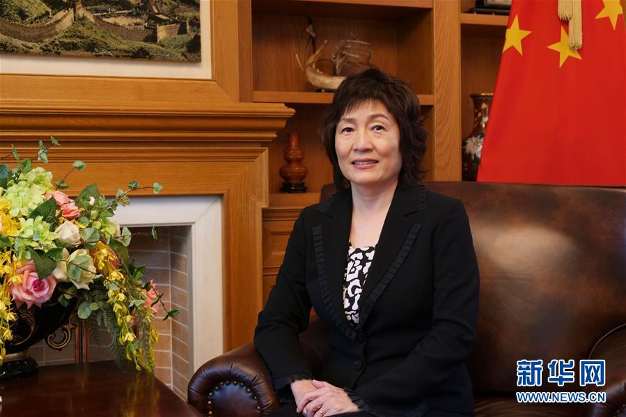 (習(xí)近平出訪(fǎng)配合稿·圖文互動(dòng))專(zhuān)訪(fǎng):中希關(guān)系已成為不同國(guó)家間和平相處、合作共贏的典范——訪(fǎng)中國(guó)駐希臘大使章啟月