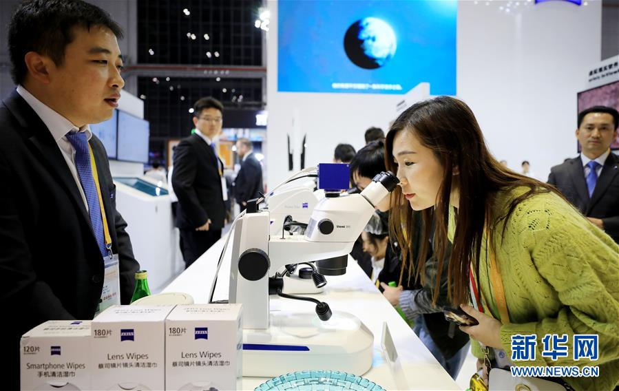 (新華全媒頭條·圖文互動(dòng))(9)秋天里的樂章——第二屆中國(guó)國(guó)際進(jìn)口博覽會(huì)巡禮