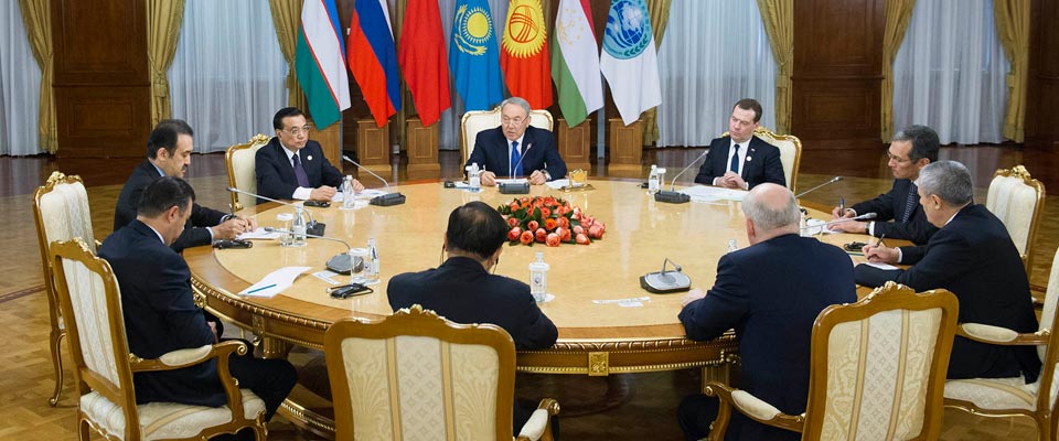 納扎爾巴耶夫集體會見上海合作組織成員國總理、秘書長和地區反恐怖機構執委會主任